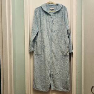Karen Neuburger Light Blue Full Zip Robe Size L NWT Plush Velour Fleece Lounge